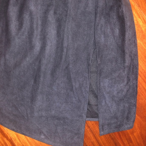 Womens’ Gianni Bini Navy Suede Cut-Out Dress - Picture 4 of 5